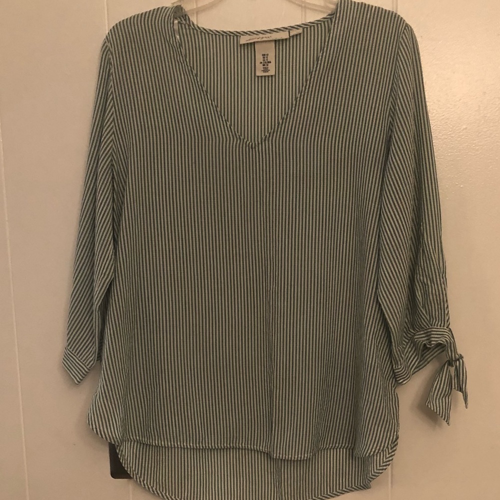 H&M white with green strips blouse